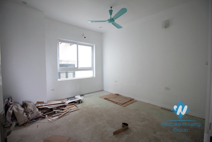 A small but nice and modern house with huge terrace and lakeview to rent in Tay Ho